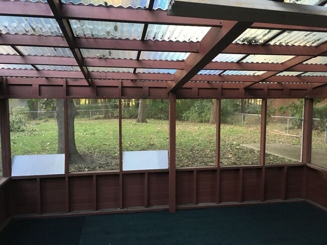 Foto del edificio - 3710 Hickory Ln