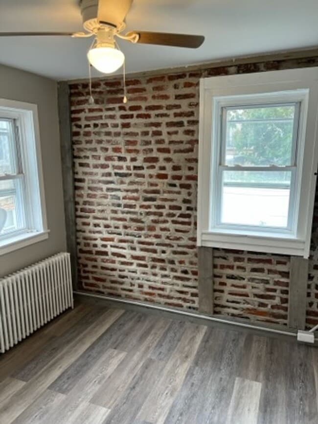 Building Photo - 6406 Pearl St