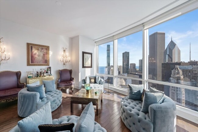 Building Photo - 401 N Wabash Ave