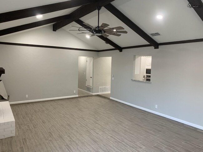 Building Photo - 5519 Briargrove Dr