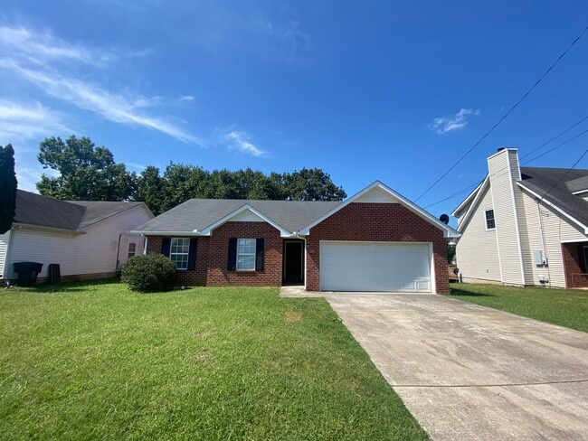 Building Photo - Charming 3 BR, 2 BA, 2 Car Garage | Fresh ...