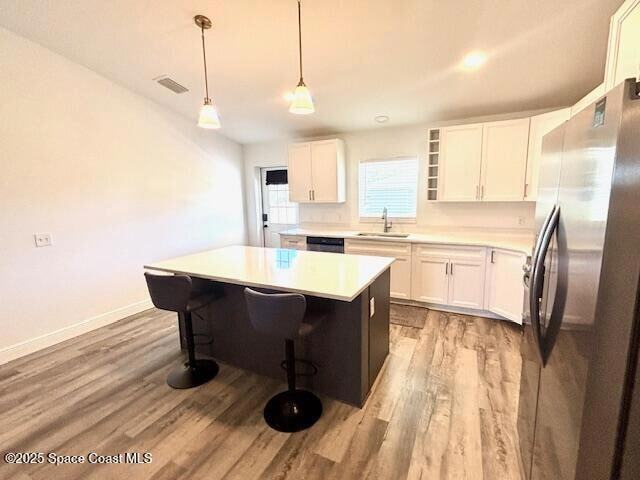 Foto del edificio - 965 N Singleton Ave