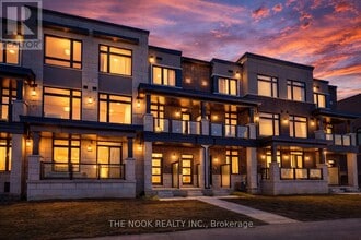 Building Photo - 2550 Castlegate Crossing