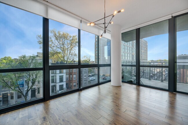 Foto del edificio - 50 Florida Ave NE