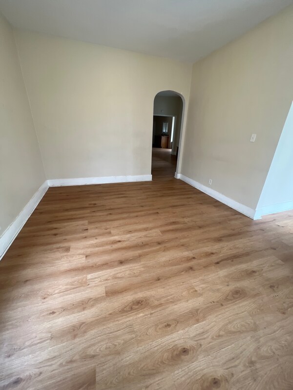 9 Bayard St, Amsterdam, NY 12010 House Rental in Amsterdam, NY