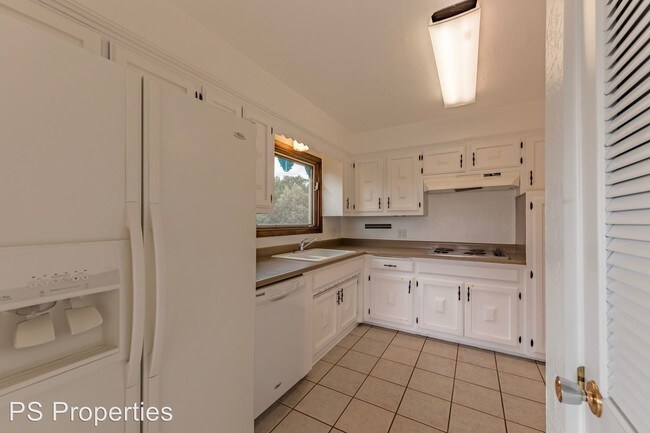 Foto del edificio - 3 br, 2 bath House - 2 Mogollon Ct
