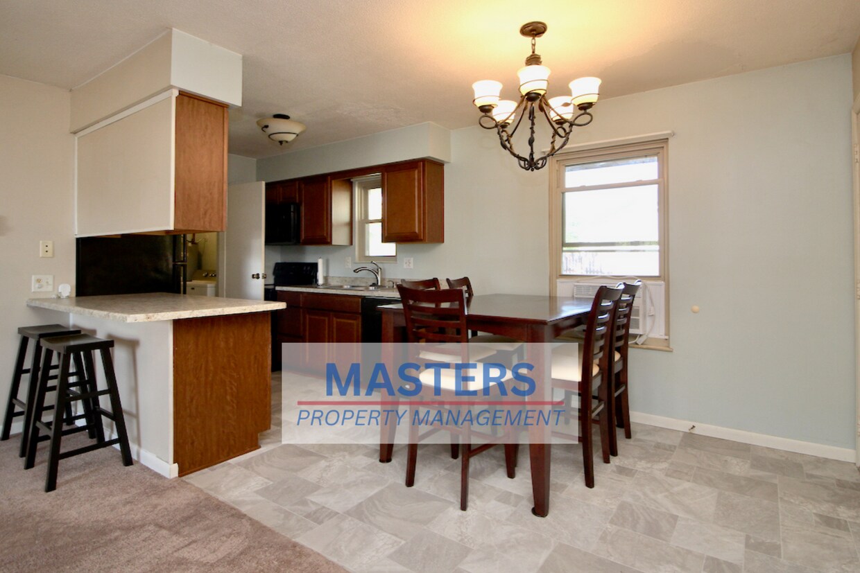 4320 W Rolling Meadows Blvd, Defiance, OH 43512 House Rental in