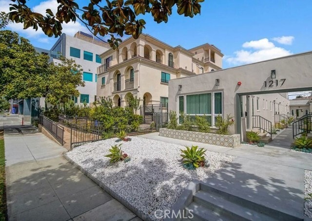 Building Photo - 1217 9th Ct