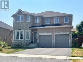 Building Photo - 1576 Ireland Dr