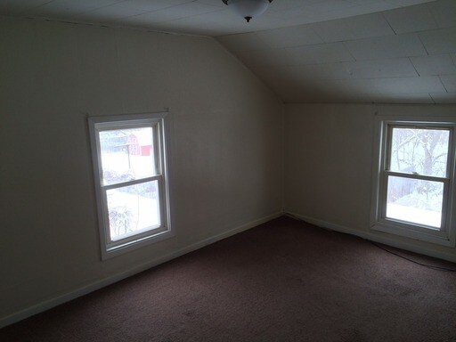 Foto del edificio - 3 Bedroom House in the Village of Liverpool