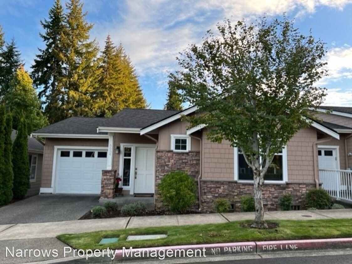 2 br, 2 bath House 6634 Hunt Highlands Loop House Rental in Gig