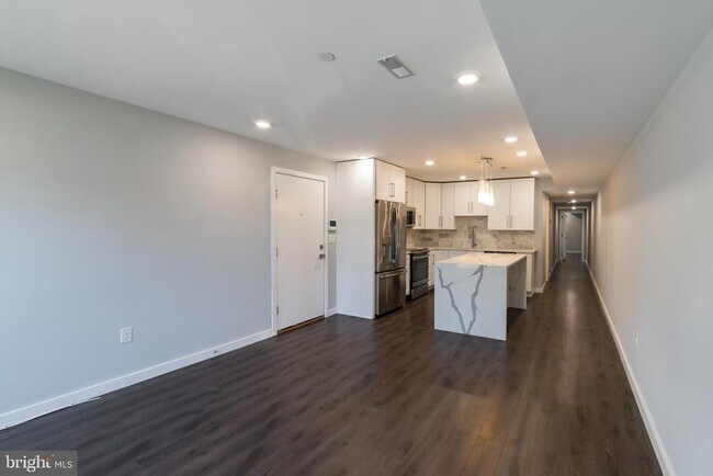 Foto del edificio - 749 N 20th St