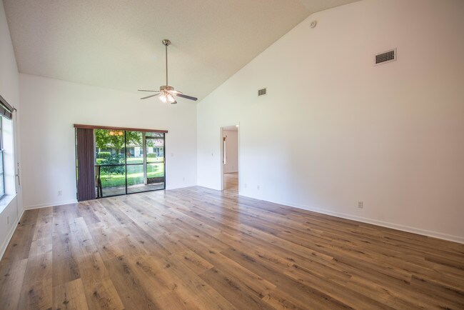 Building Photo - 372  Driftwood Terrace  Boca Raton Fl 33431