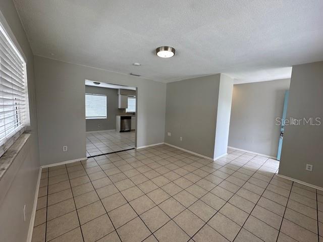 Foto del edificio - 607 Clayton Cir