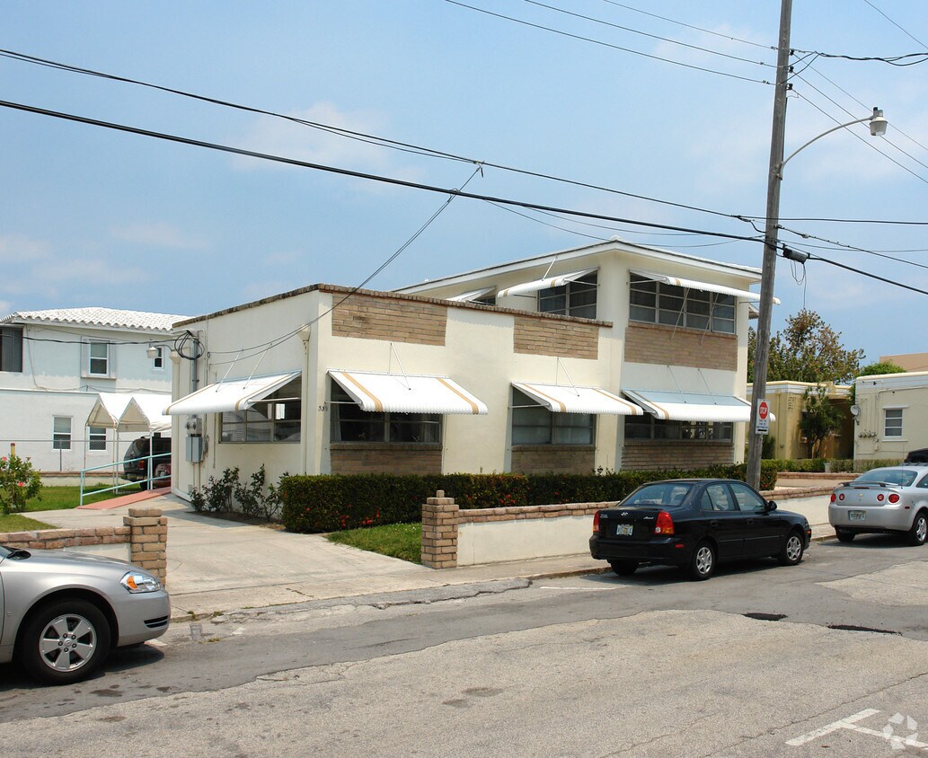Building Photo - 339 Hayes St