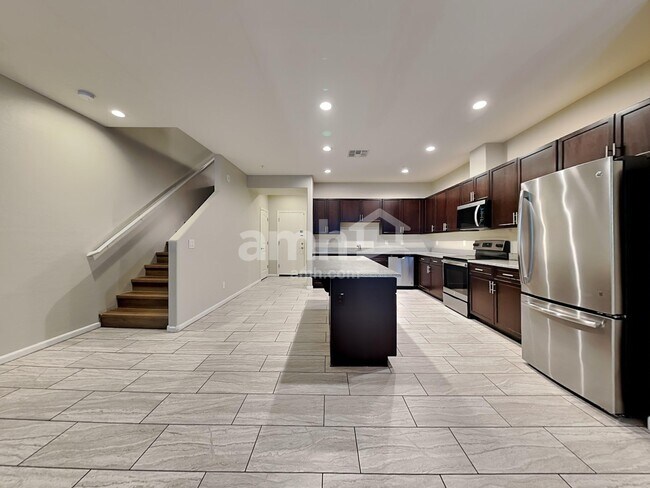 Foto del edificio - 20715 W Thomas Rd