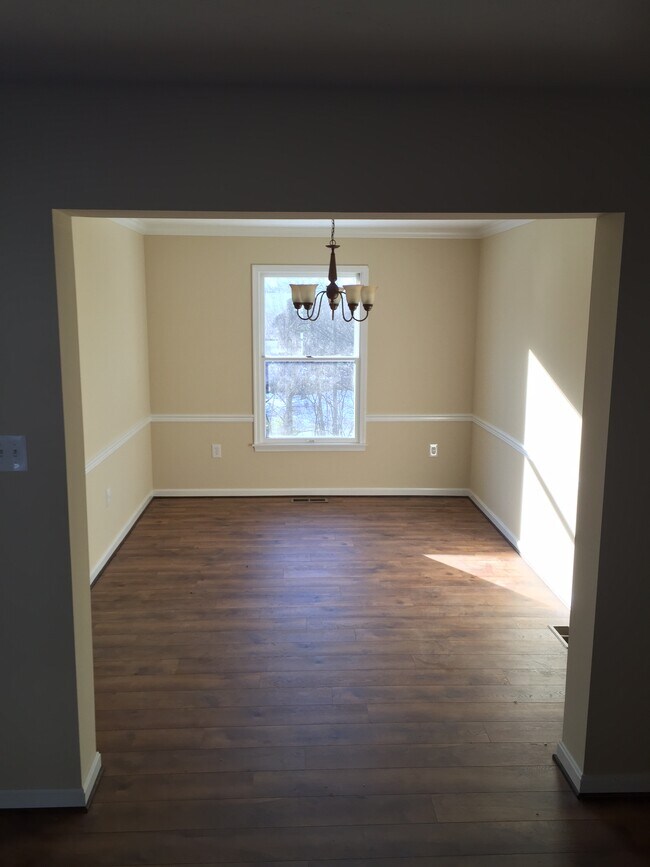 Foto del edificio - 3817 Browntown Road