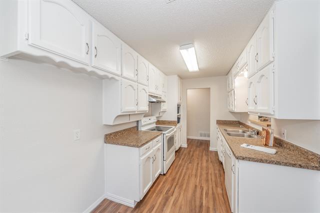 Building Photo - 6536 Windrock Dr