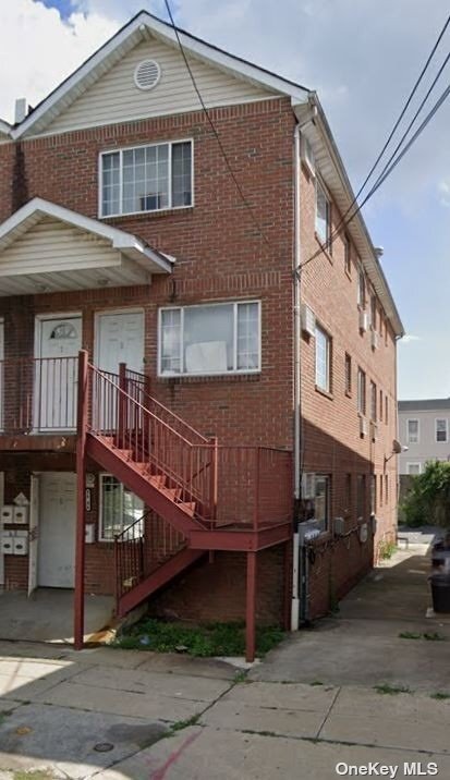 Foto principal - 86-04 102nd Ave