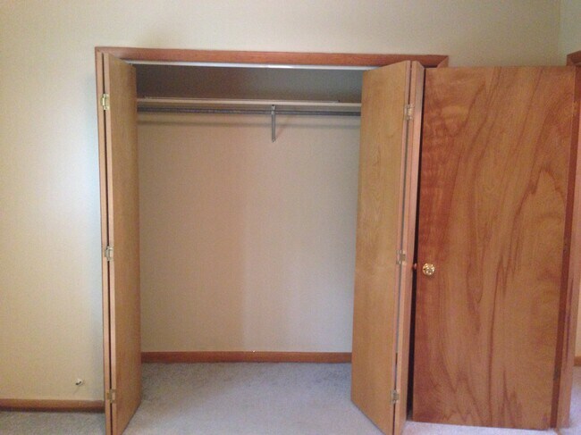 Building Photo - 5309 Starling Dr