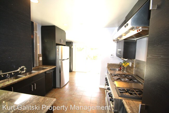 Foto del edificio - 3 br, 2 bath House - 17966 Wellington Ave