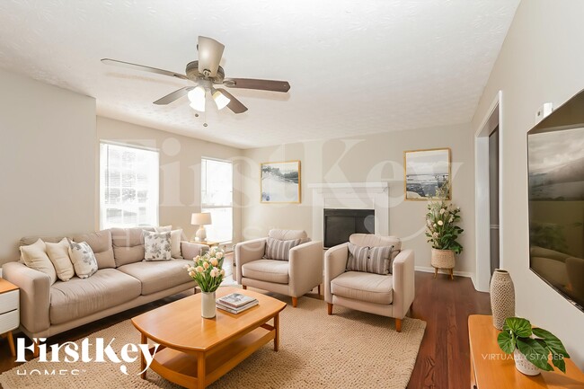 Building Photo - 3843 Holland Dr