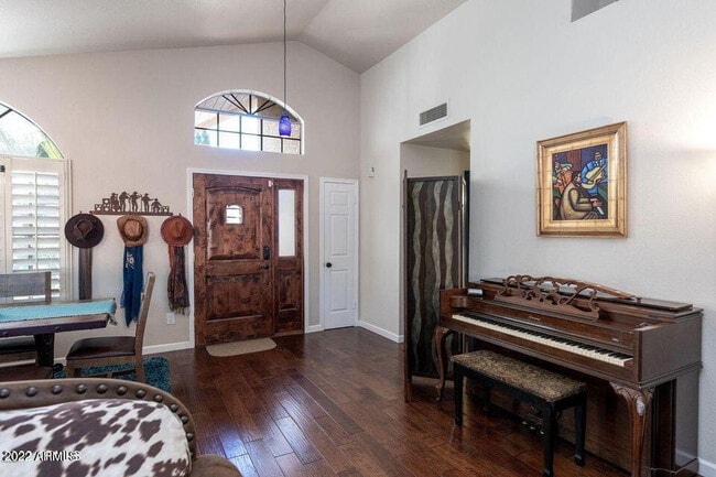 Foto del edificio - 11826 N 109th St