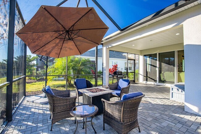 Foto del edificio - 225 St Somewhere Dr