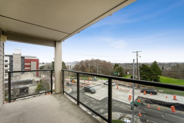 Foto del edificio - 2 bedroom in Seattle WA 98126