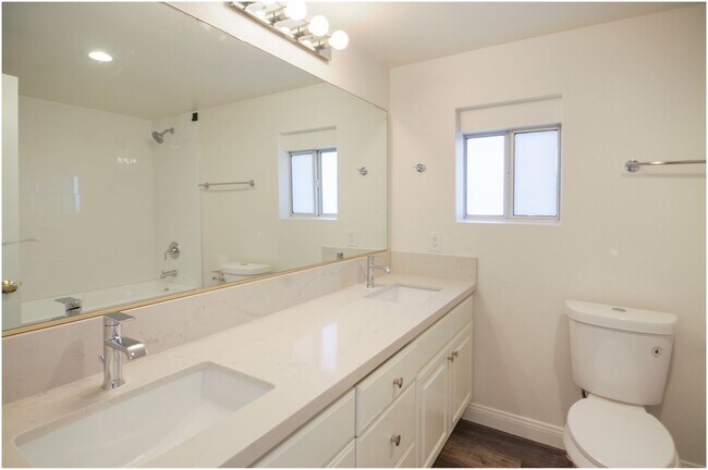 Foto del edificio - 31725 Virginia Way