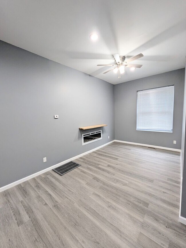 Foto del edificio - 3438 Oregon Ave