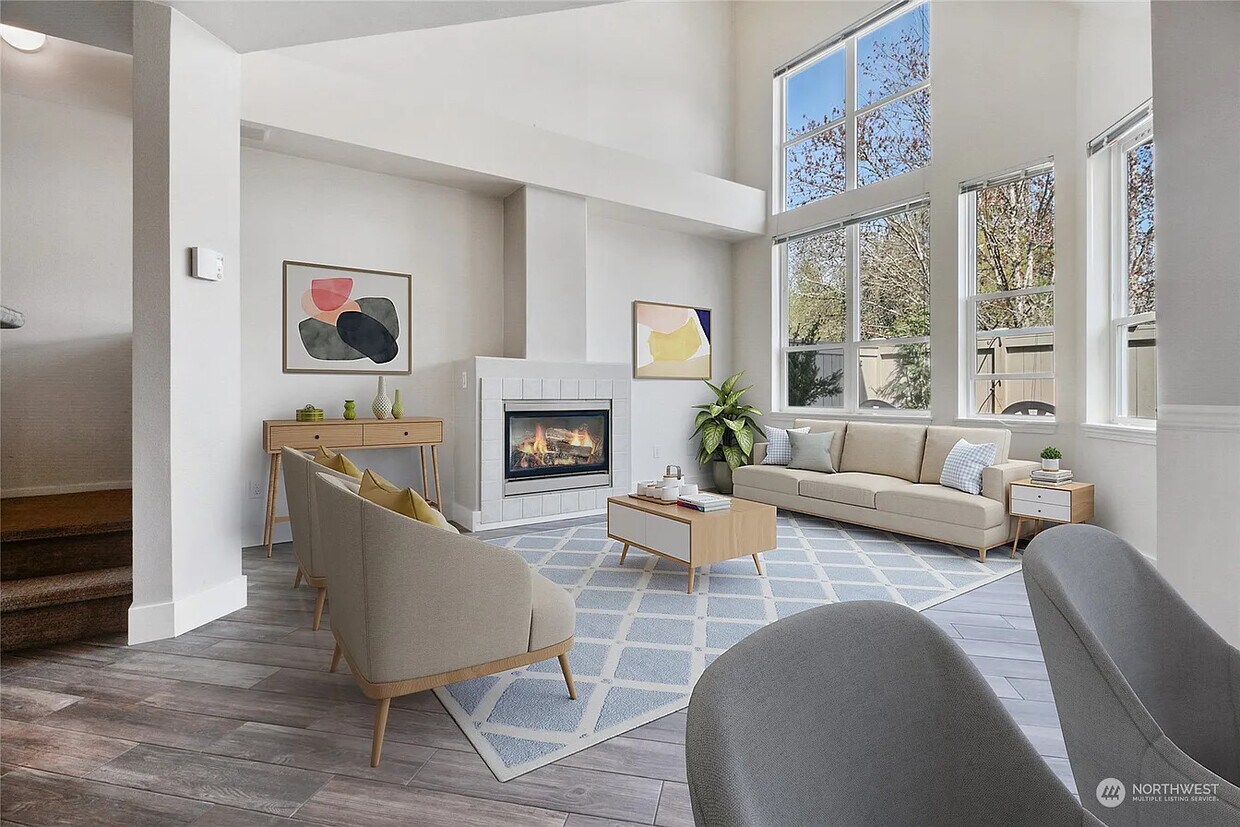 Living Room - 6628 S 238th Pl