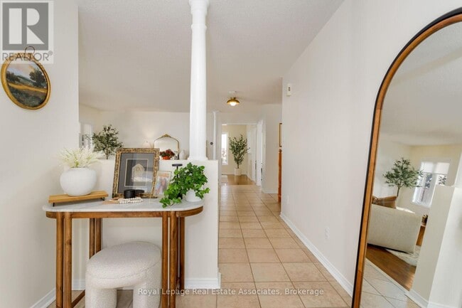 Building Photo - 7081 Walworth Ct