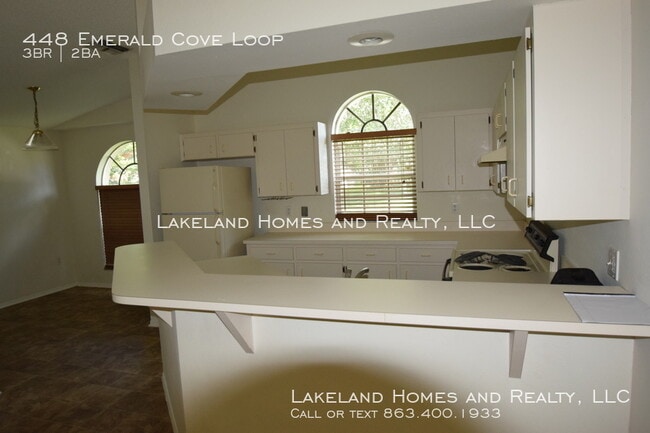 Foto del edificio - 448 Emerald Cove Loop 3BR/2BA Single family