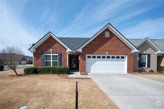 Building Photo - 200 Regency Ln SW