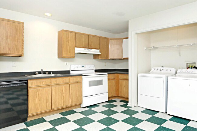 Foto del edificio - 422 Park Ave