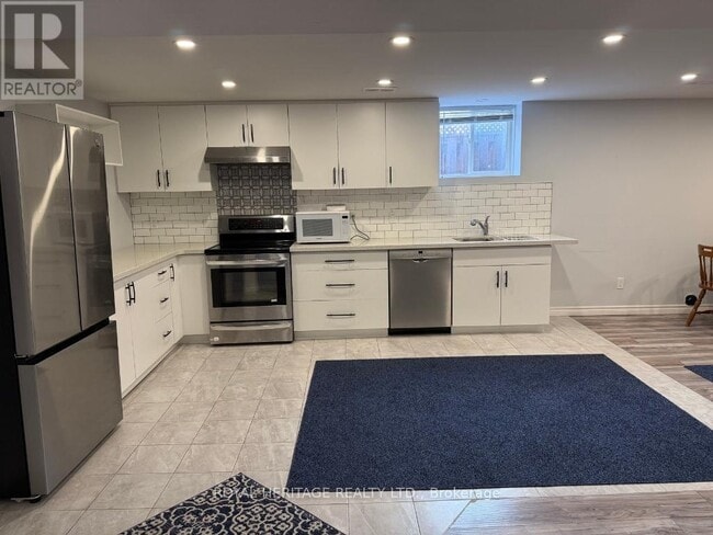 Building Photo - 27 Wetherburn Dr