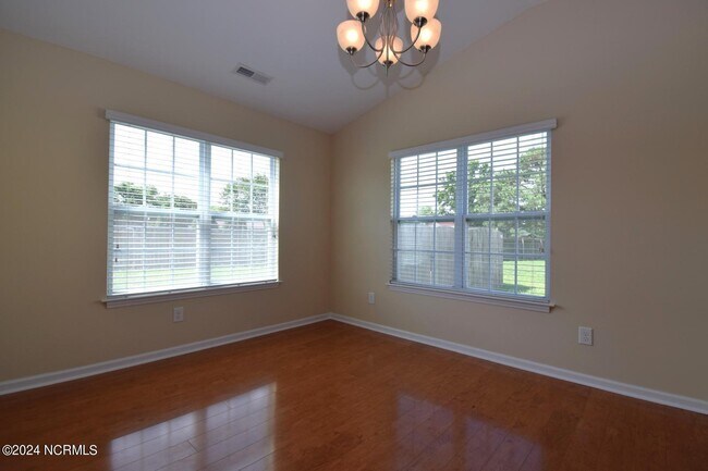 Foto del edificio - 2613 Rhinestone Dr