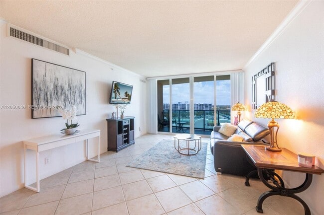 Foto del edificio - 2501 S Ocean Dr