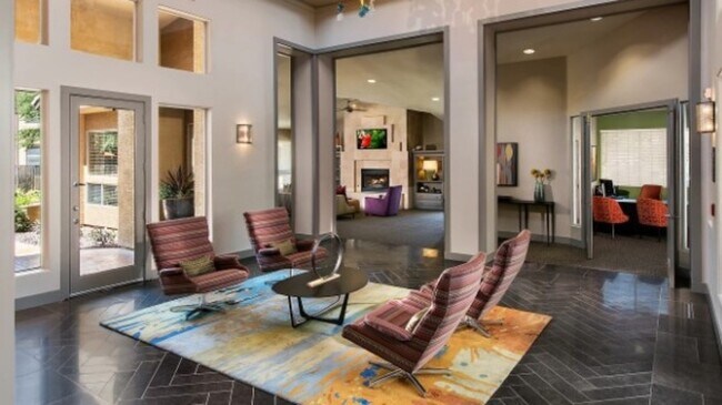 Foto del edificio - 5635 E Bell Rd