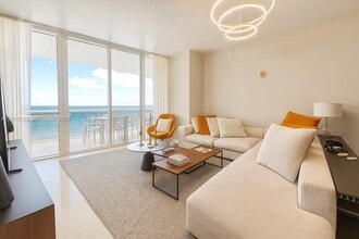 Building Photo - 15901 Collins Ave