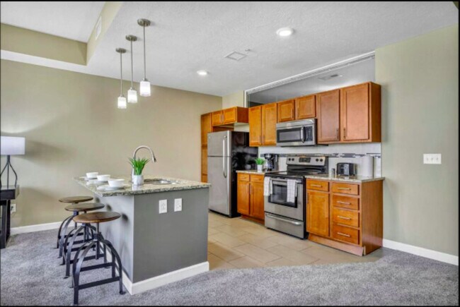 Foto del edificio - 1717 E 9th St