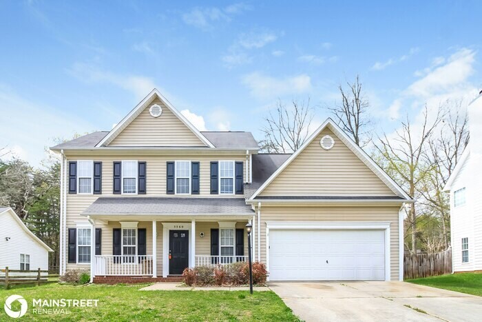 Primary Photo - 5560 Angel Oaks Dr, Winston-Salem, NC 27105