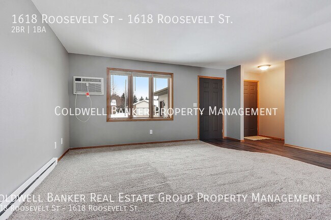 Foto del edificio - 1618 Roosevelt St