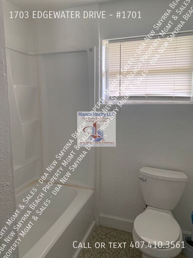 Foto del edificio - 1703 Edgewater Dr