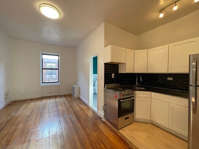 Foto del edificio - 772 St Nicholas Ave