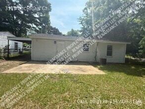 Building Photo - 3115 Michigan Ct