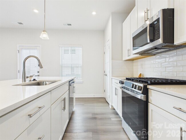 Foto del edificio - 1414 Newell Towns Ln