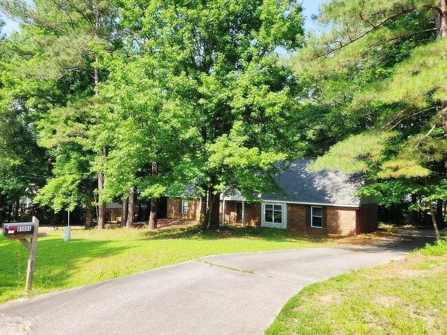 Building Photo - 9300 Cedar Ridge Dr NW