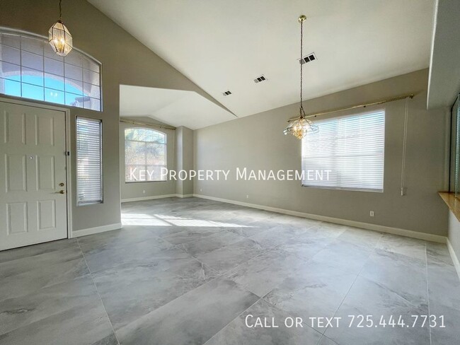 Building Photo - BEAUTIFUL 4 BEDROOMS, 3 BATH TWO STORY HOM...